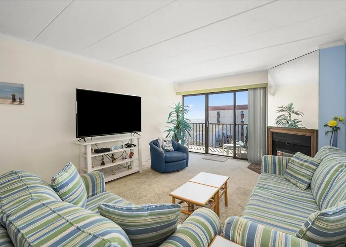 Holiday home Atlantic Breeze 3 Bedroom Ocean Front With Outdoor Pool! Ocean City