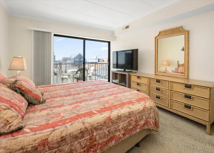 Holiday home Atlantic Breeze 3 Bedroom Ocean Front With Outdoor Pool!