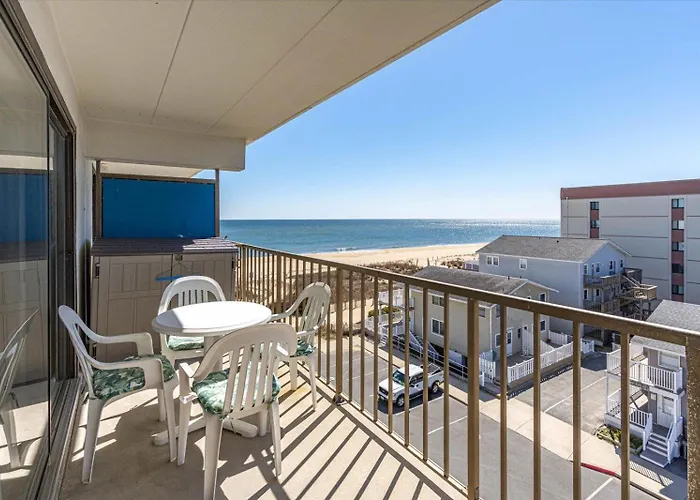 Holiday home Atlantic Breeze 3 Bedroom Ocean Front With Outdoor Pool! Ocean City