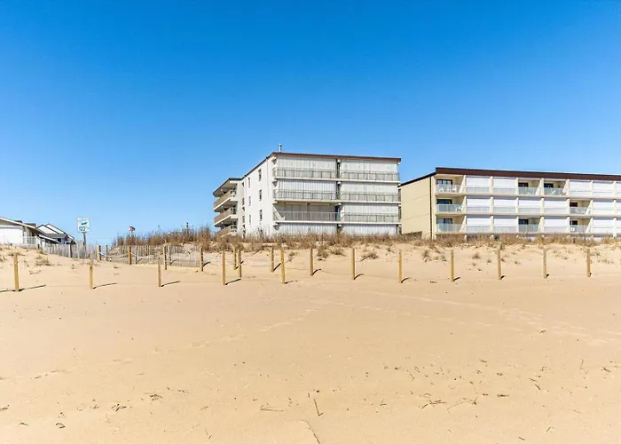 Holiday home Atlantic Breeze 3 Bedroom Ocean Front With Outdoor Pool! Ocean City